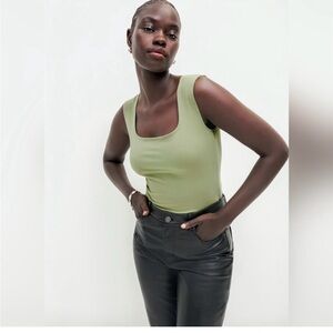 Reformation Keegan top size small